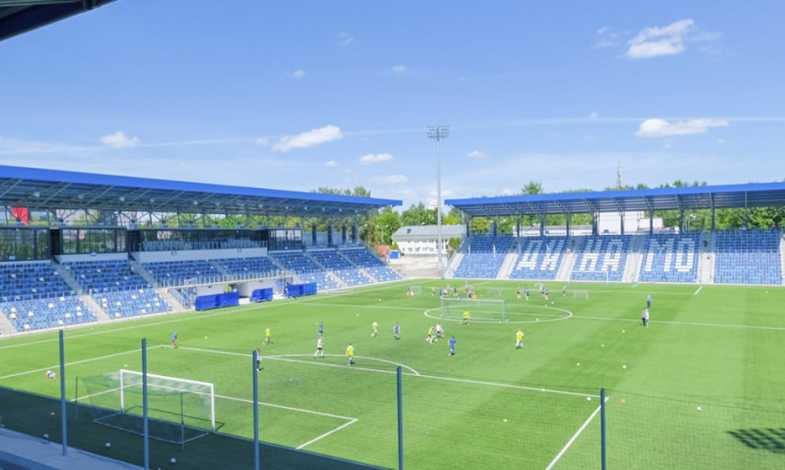 Стадион "Динамо-Юни"