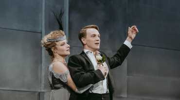 Элен - Яна Соболевская Анатоль - Владимир Логвинов фото - Юлия Губина.jpg